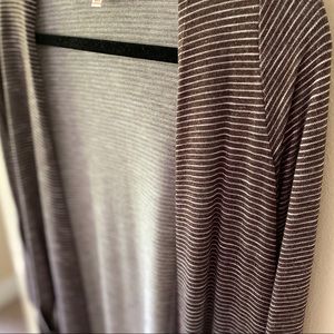 LuLaRoe Sarah duster XS